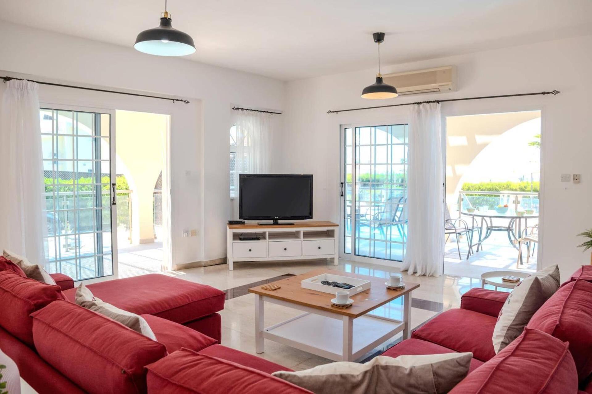 Villa Danae Coral Bay By Villa Plus Pegeia Exterior foto